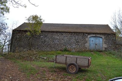 Ferme à rénover LES VASTRES 14 HECTARES DE TERRAIN  Ferme à rénover LES VASTRES 14 HECTARES DE TERRAIN